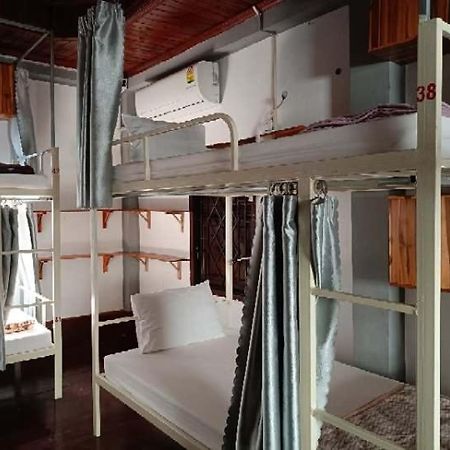 City Backpackers & Travel Luang Prabang Zewnętrze zdjęcie